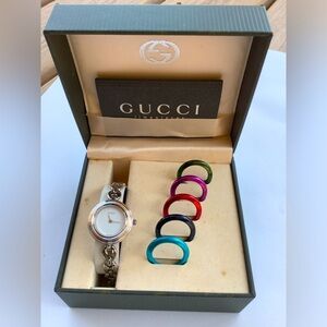 GUCCI dressy bracelet watch w/ colored rings 🌼🌸🌺